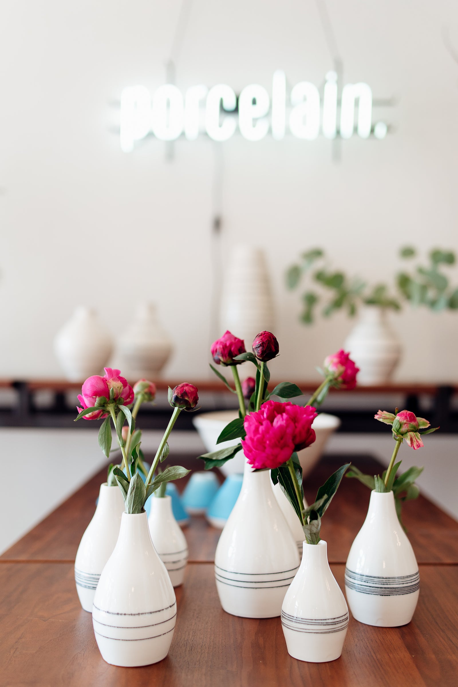 The Porcelain Lounge is back!