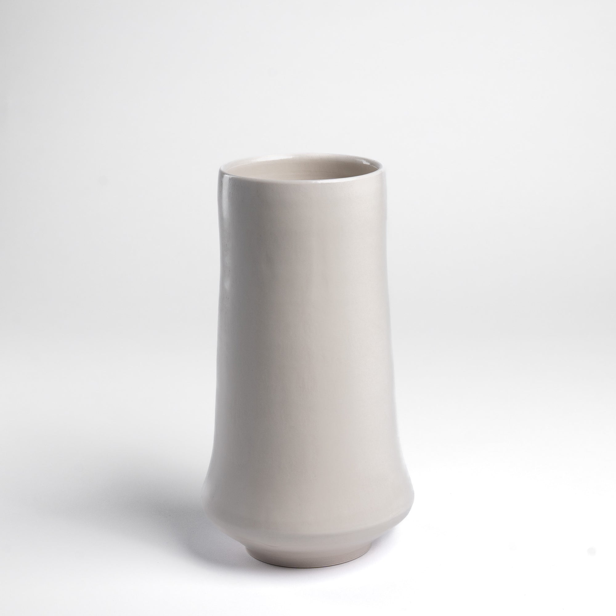White Vase 004
