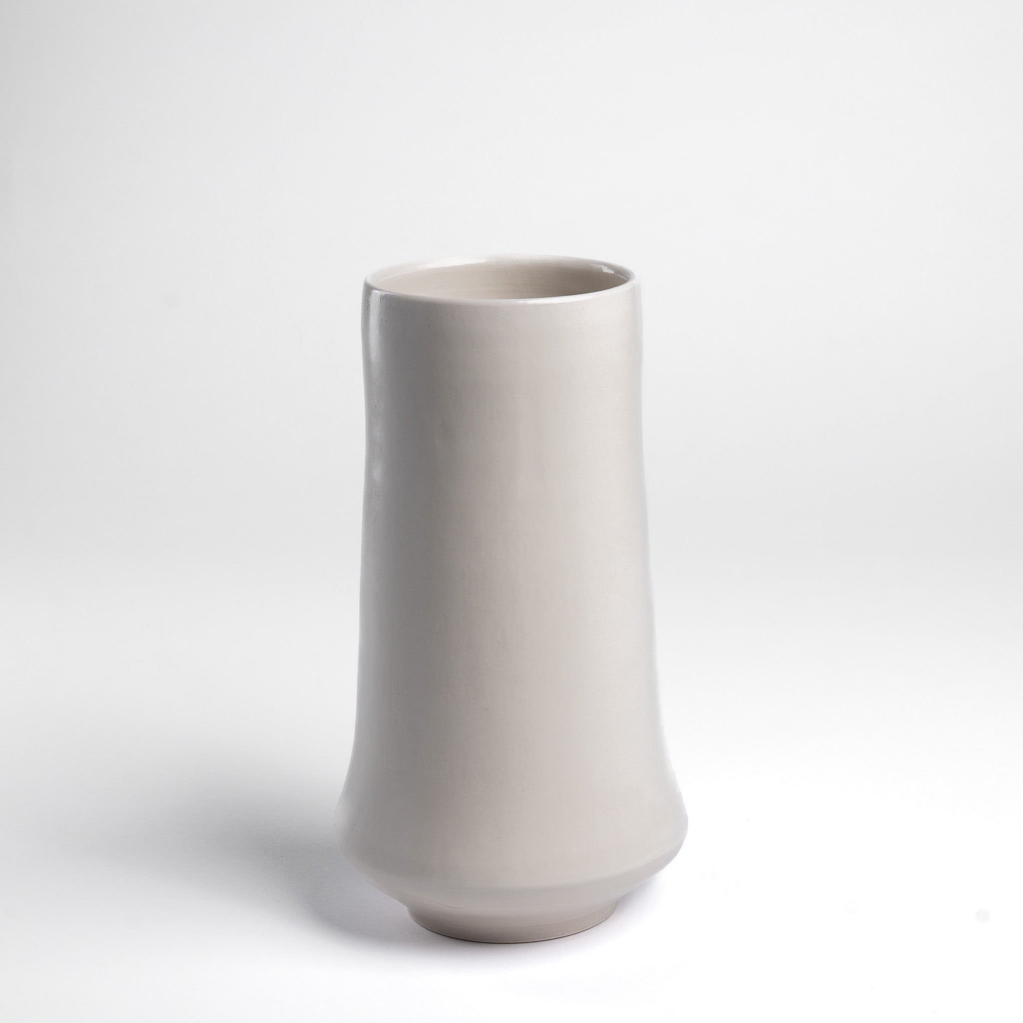 White Vase 004