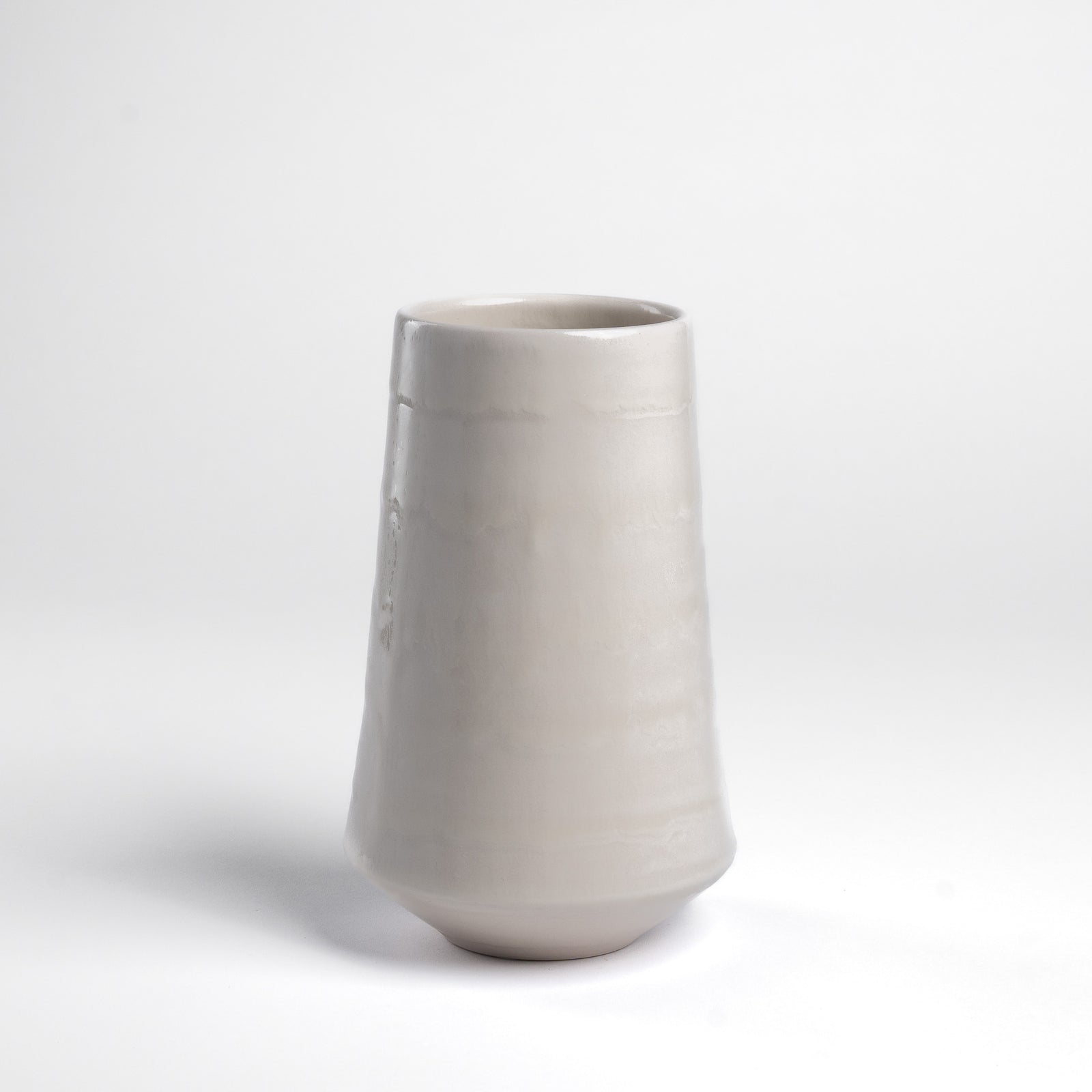 White Vase 007