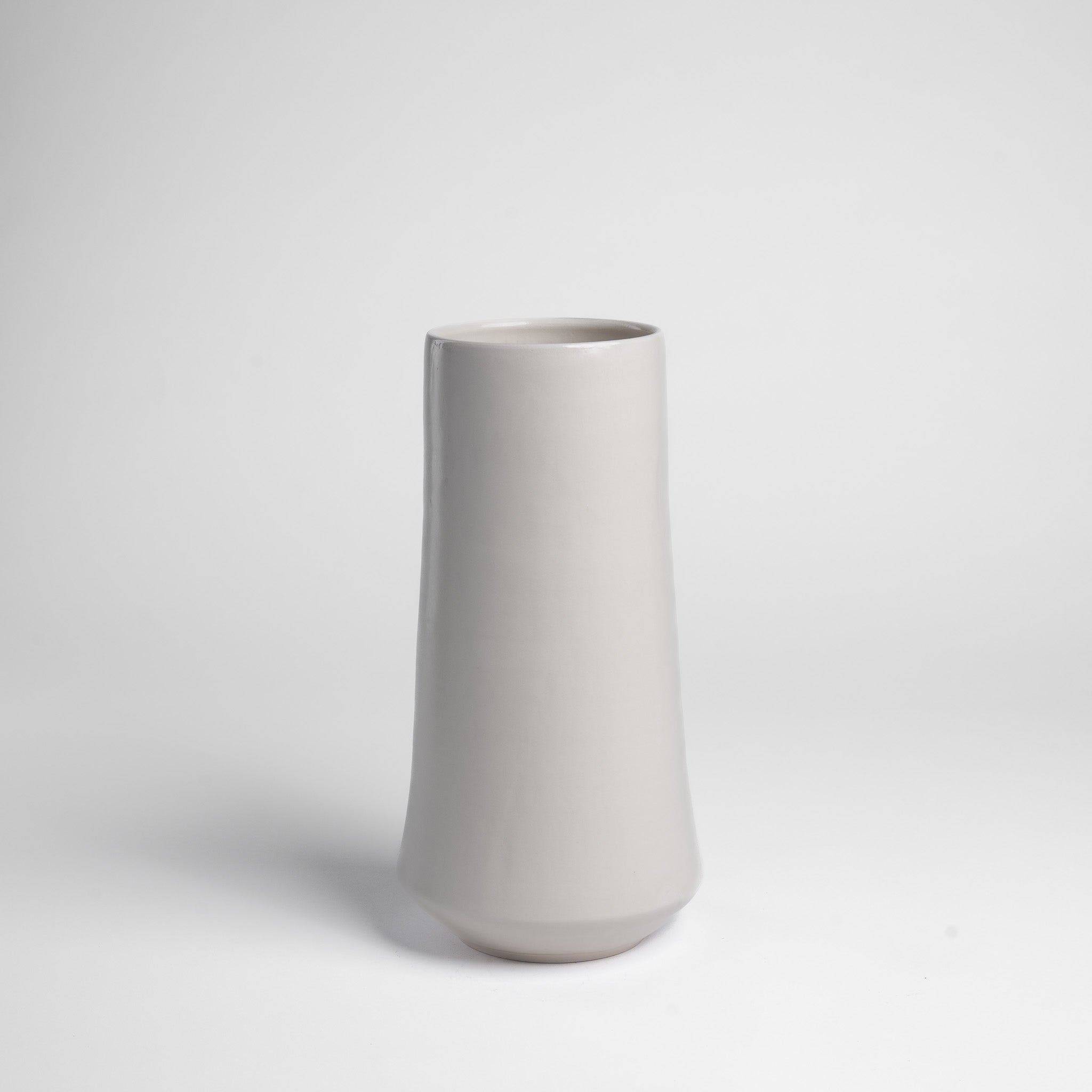 White Vase 001