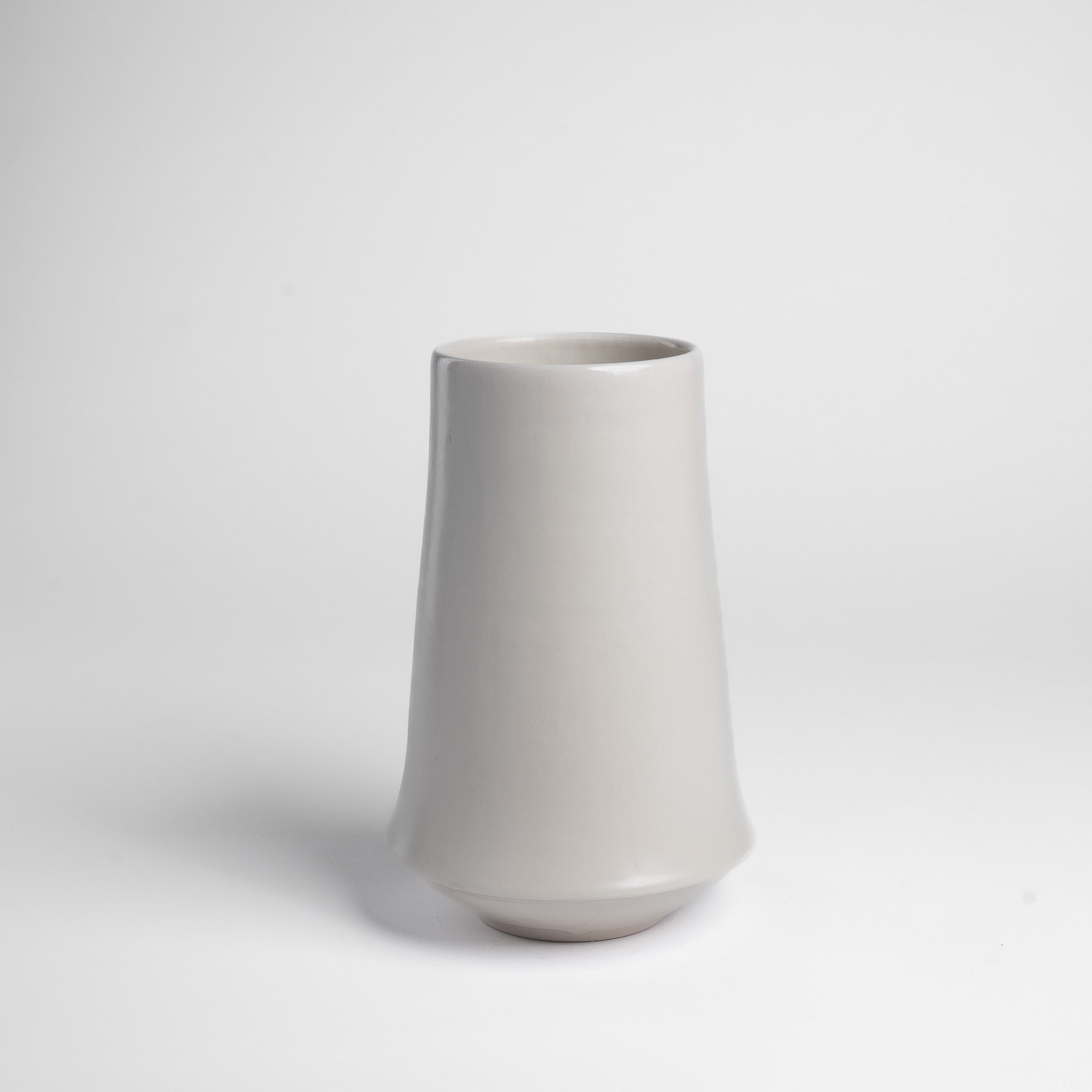 White Vase 008