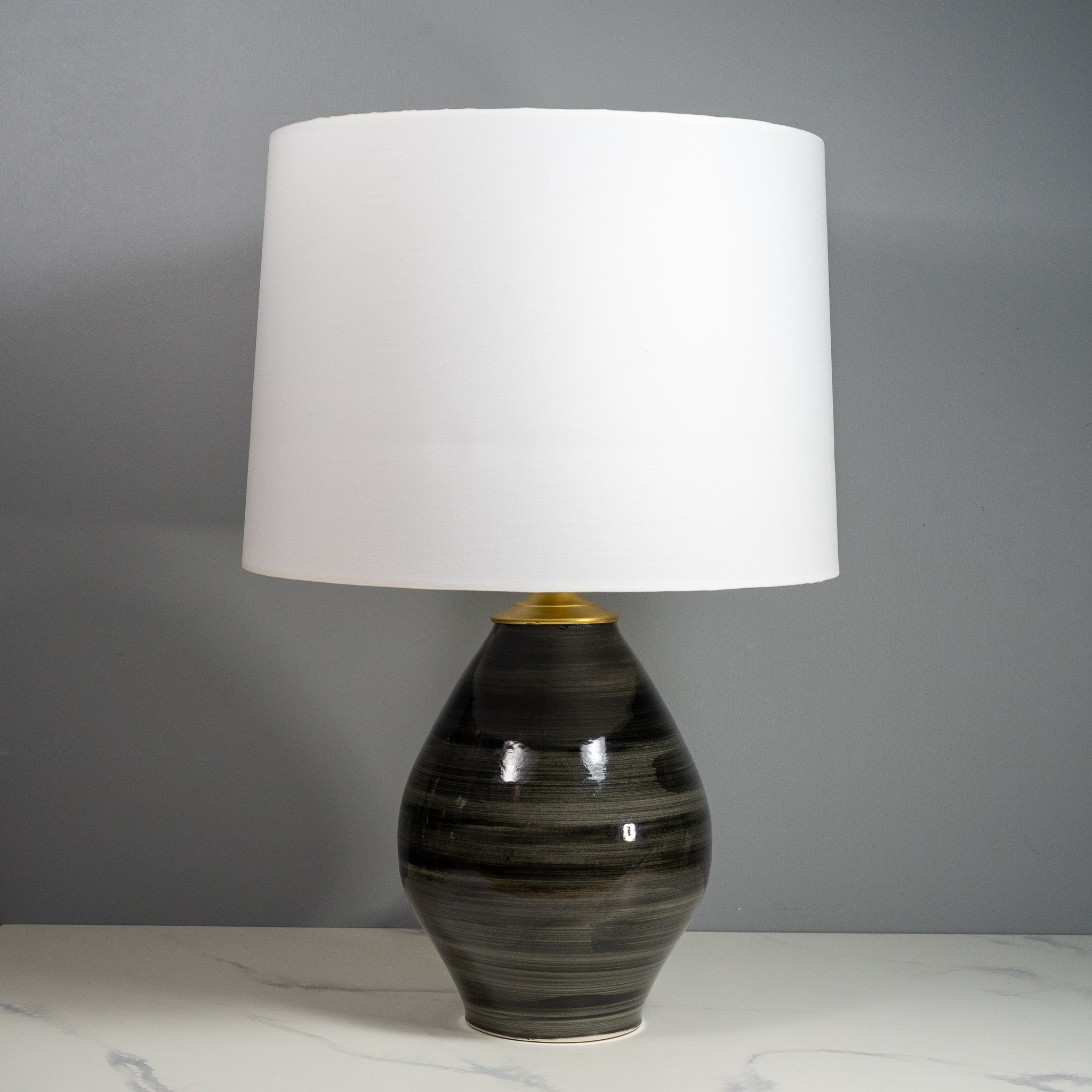 Hand-Thrown Lamp-2021-001