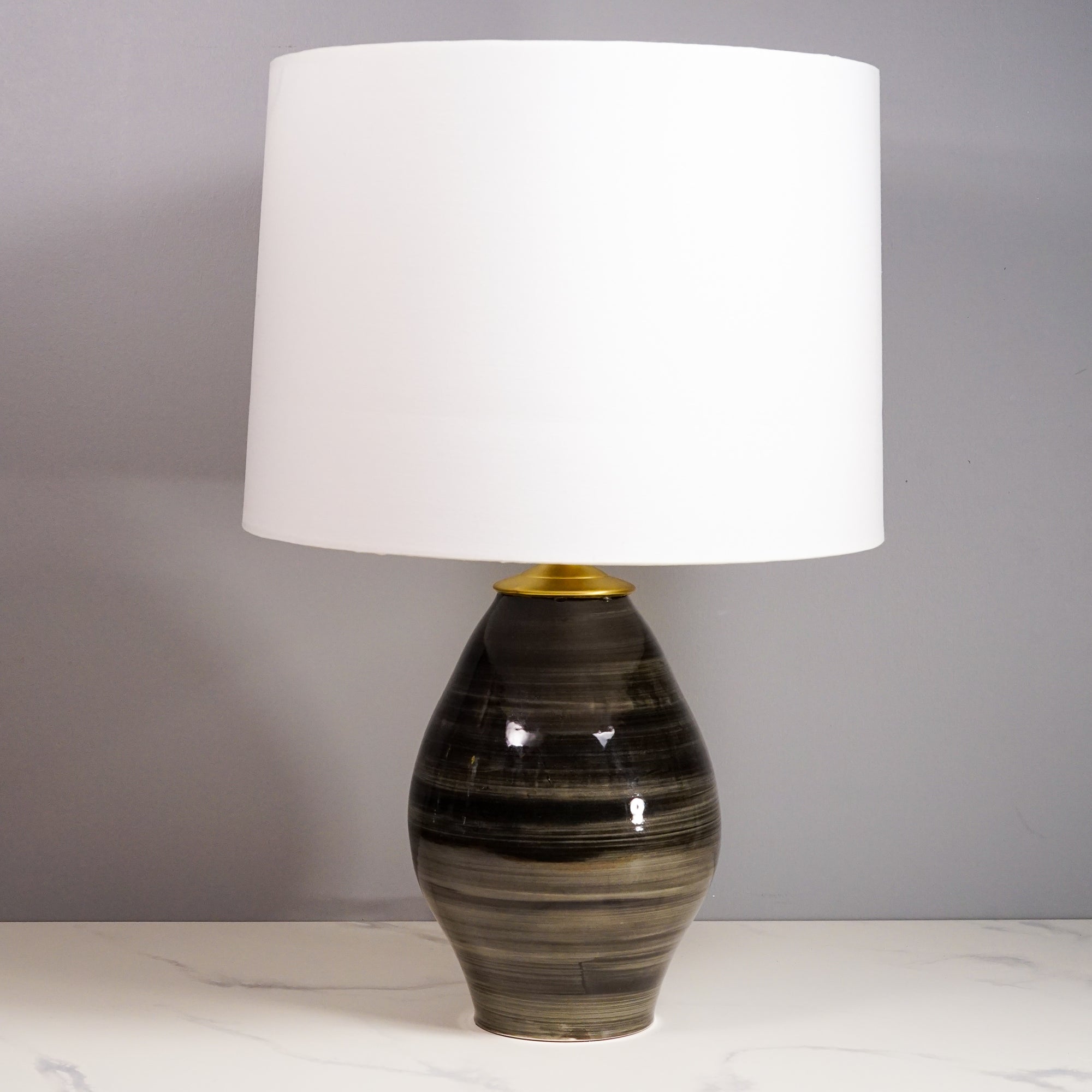 Hand-Thrown Lamp-2021-002